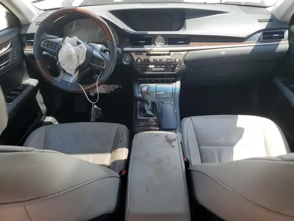 58ABK1GG3JU080355 2018 LEXUS ES - Image 8