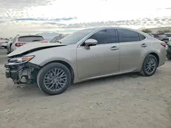 58ABK1GG3JU095812 2018 LEXUS ES