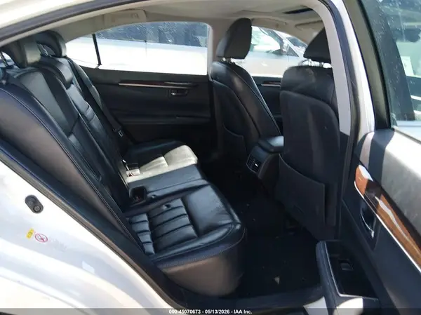 58ABK1GG3JU101348 2018 LEXUS ES - Image 8