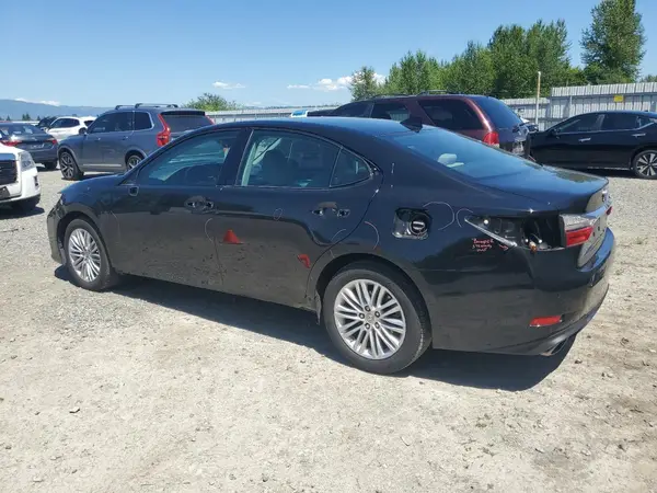 58ABK1GG3JU106663 2018 LEXUS ES - Image 2