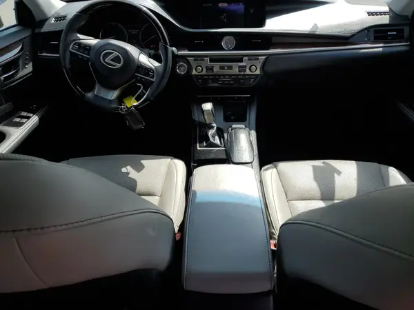 58ABK1GG3JU107294 2018 LEXUS ES - Image 8