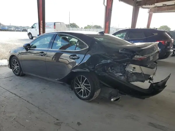 58ABK1GG3JU108171 2018 LEXUS ES - Image 2