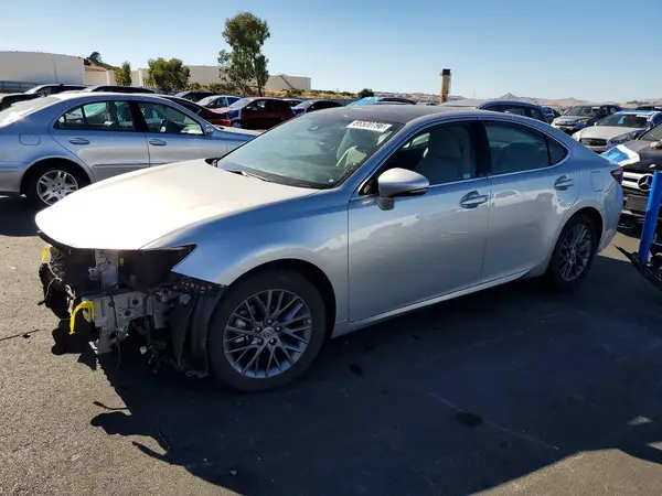 58ABK1GG3JU110342 2018 LEXUS ES - Image 1
