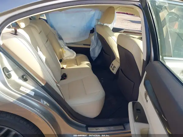 58ABK1GG3JU110518 2018 LEXUS ES - Image 8