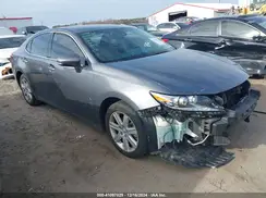 58ABK1GG3JU110924 2018 LEXUS ES