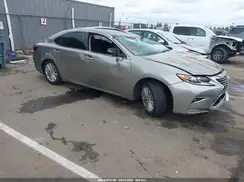 58ABK1GG3JU111359 2018 LEXUS ES