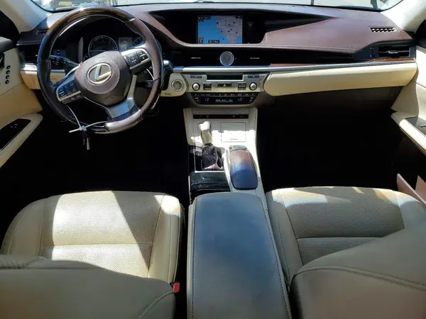 58ABK1GG4GU004636 2016 LEXUS ES - Image 8