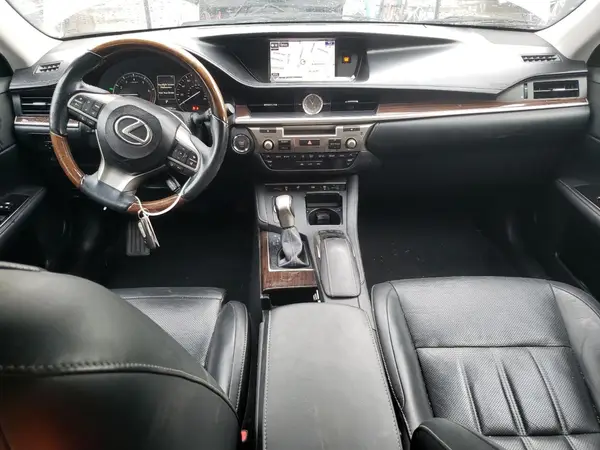 58ABK1GG4GU007018 2016 LEXUS ES - Image 8