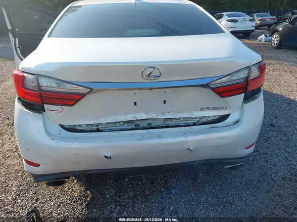 2016 LEXUS ES auction photo 6