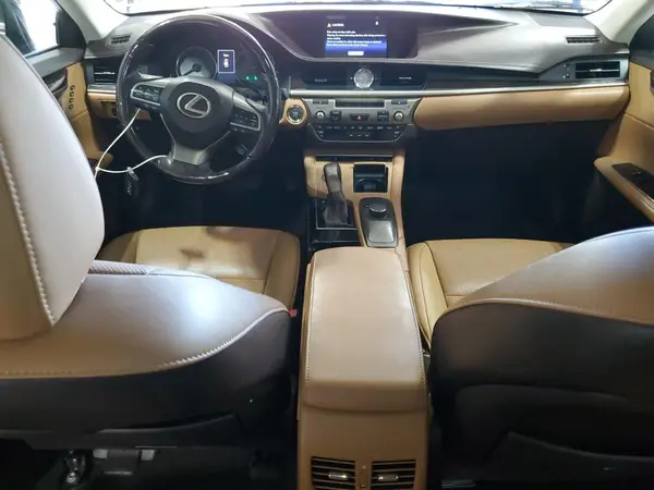 58ABK1GG4GU010887 2016 LEXUS ES - Image 8