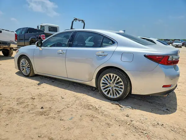58ABK1GG4GU011893 2016 LEXUS ES - Image 2