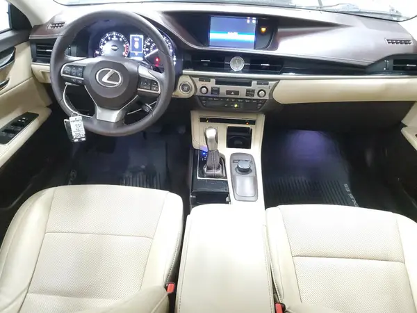 58ABK1GG4GU016902 2016 LEXUS ES - Image 8