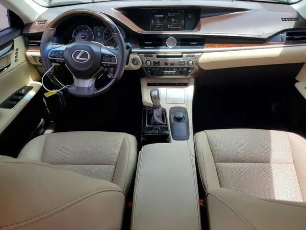 58ABK1GG4GU018200 2016 LEXUS ES - Image 8