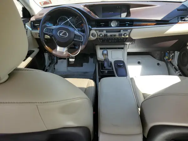 58ABK1GG4GU024918 2016 LEXUS ES - Image 8