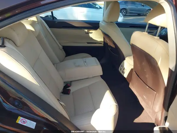 58ABK1GG4GU027009 2016 LEXUS ES - Image 8