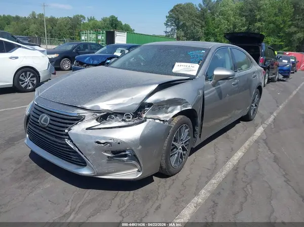 58ABK1GG4GU028192 2016 LEXUS ES - Image 2