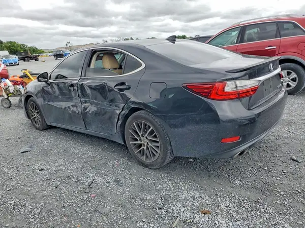 58ABK1GG4GU030217 2016 LEXUS ES - Image 2