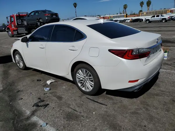 58ABK1GG4GU031769 2016 LEXUS ES - Image 2