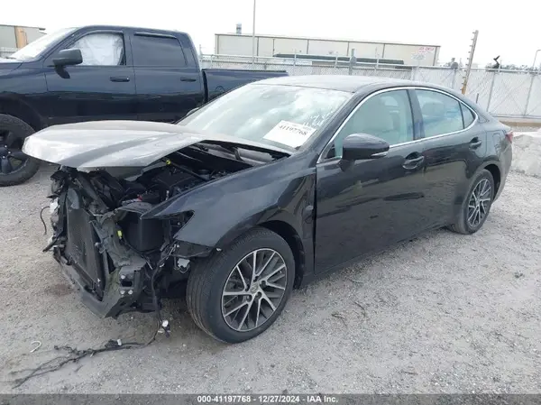 58ABK1GG4GU032730 2016 LEXUS ES - Image 2