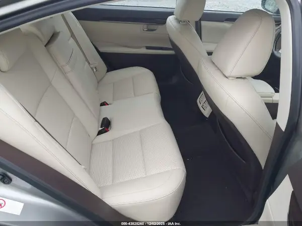 58ABK1GG4GU033215 2016 LEXUS ES - Image 8