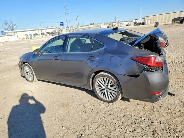 58ABK1GG4GU035224 2016 LEXUS ES - Image 2