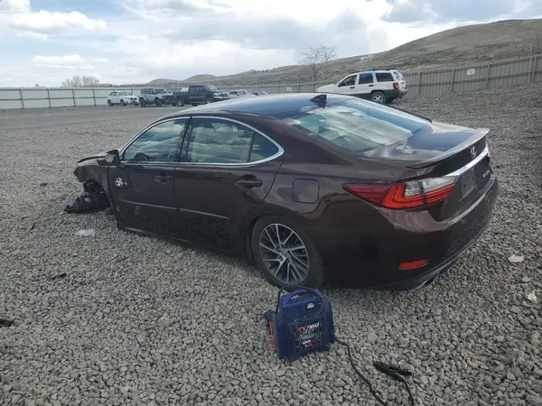 58ABK1GG4HU037959 2017 LEXUS ES - Image 2