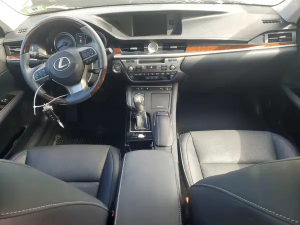 58ABK1GG4HU042370 2017 LEXUS ES - Image 8