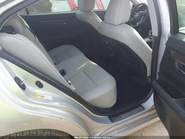 58ABK1GG4HU043289 2017 LEXUS ES - Image 8