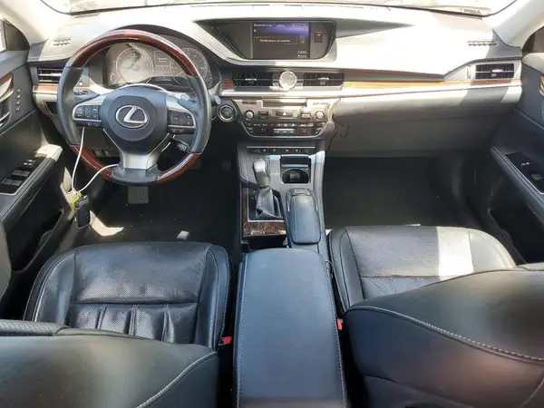 58ABK1GG4HU046306 2017 LEXUS ES - Image 8