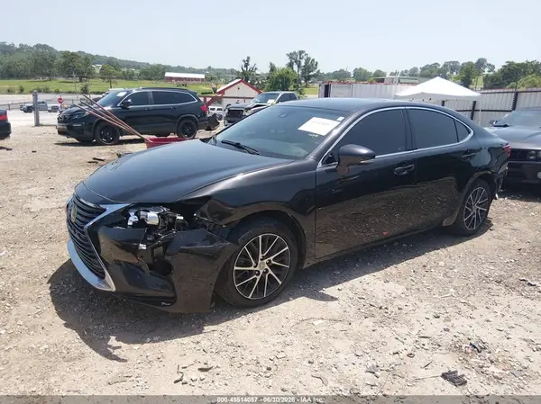 58ABK1GG4HU051912 2017 LEXUS ES - Image 2
