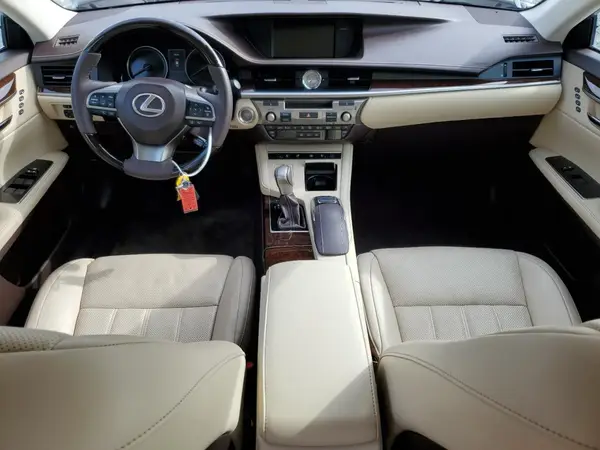 58ABK1GG4HU056267 2017 LEXUS ES - Image 8