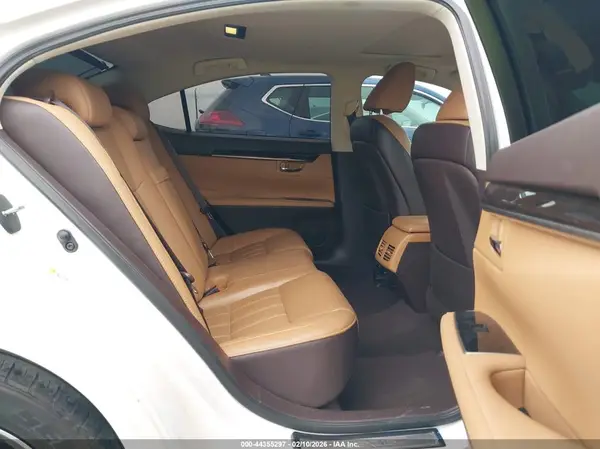 58ABK1GG4HU057399 2017 LEXUS ES - Image 8