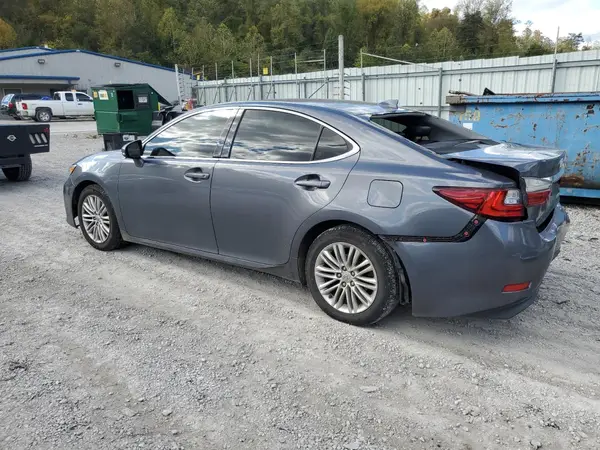 58ABK1GG4HU057564 2017 LEXUS ES - Image 2