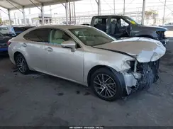 58ABK1GG4HU059962 2017 LEXUS ES
