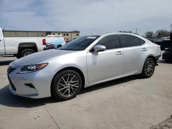 58ABK1GG4HU060903 2017 LEXUS ES - Image 1