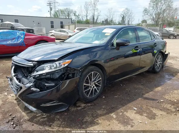 58ABK1GG4HU061128 2017 LEXUS ES - Image 2