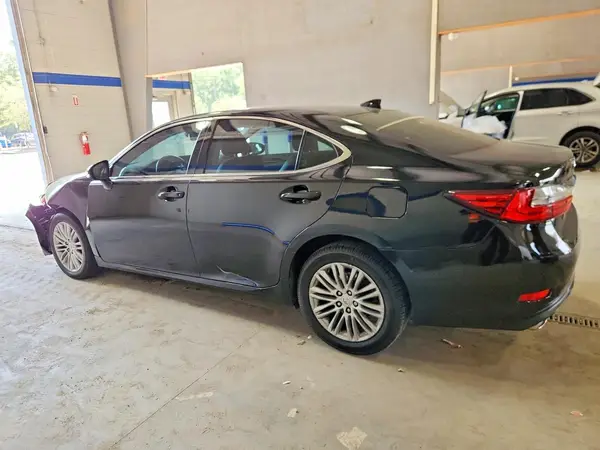 58ABK1GG4HU063106 2017 LEXUS ES - Image 2