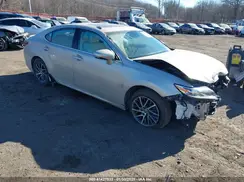 58ABK1GG4HU065342 2017 LEXUS ES