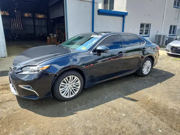 58ABK1GG4HU066555 2017 LEXUS ES - Image 1