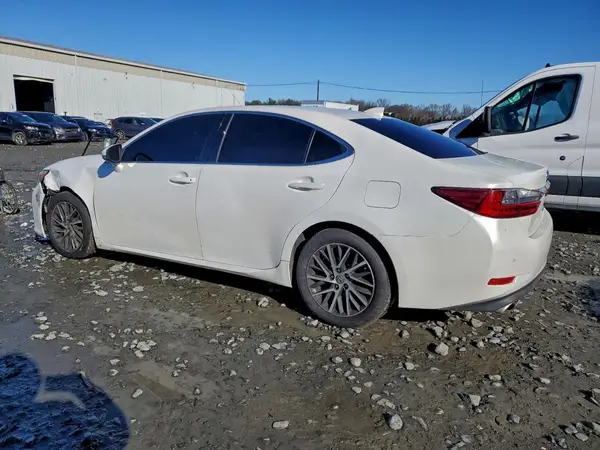 58ABK1GG4HU072145 2017 LEXUS ES - Image 2
