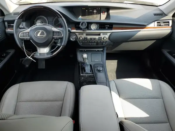 58ABK1GG4HU073537 2017 LEXUS ES - Image 8