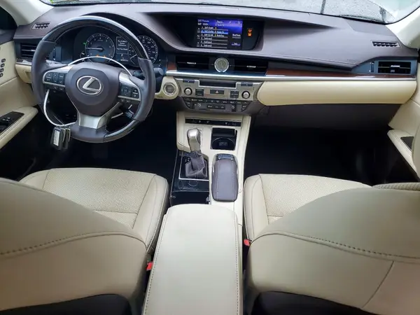 58ABK1GG4JU082941 2018 LEXUS ES - Image 8