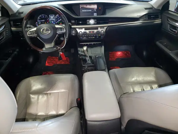 58ABK1GG4JU091445 2018 LEXUS ES - Image 8