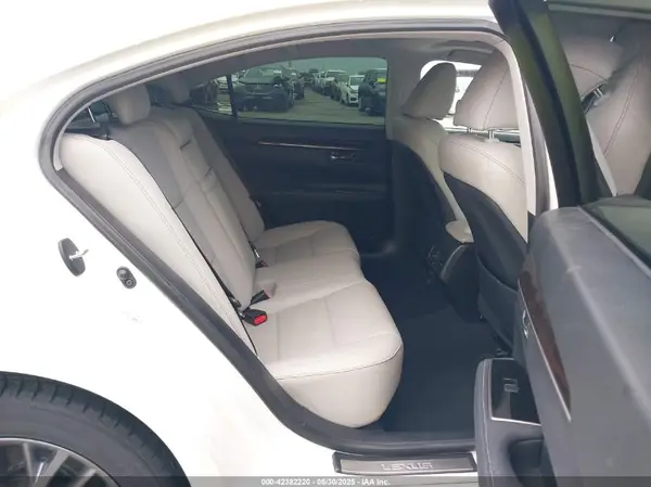 58ABK1GG4JU098363 2018 LEXUS ES - Image 8
