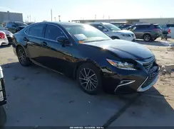 58ABK1GG4JU099478 2018 LEXUS ES