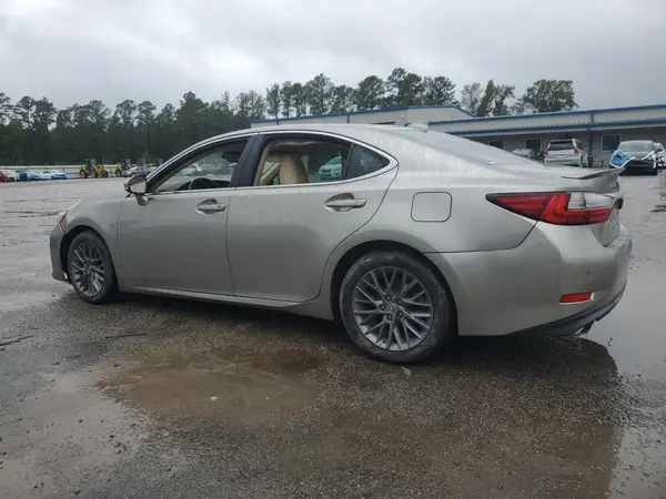 58ABK1GG4JU100029 2018 LEXUS ES - Image 2