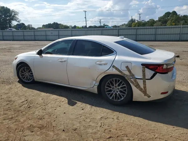 58ABK1GG4JU100502 2018 LEXUS ES - Image 2