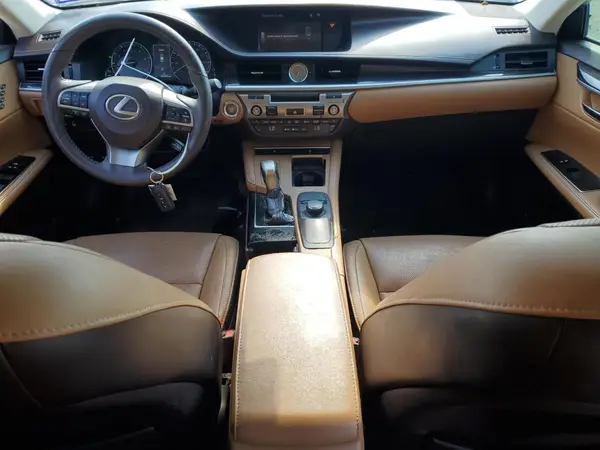 58ABK1GG4JU100502 2018 LEXUS ES - Image 8