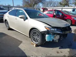 58ABK1GG4JU101987 2018 LEXUS ES