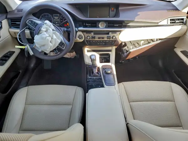 58ABK1GG4JU106767 2018 LEXUS ES - Image 8